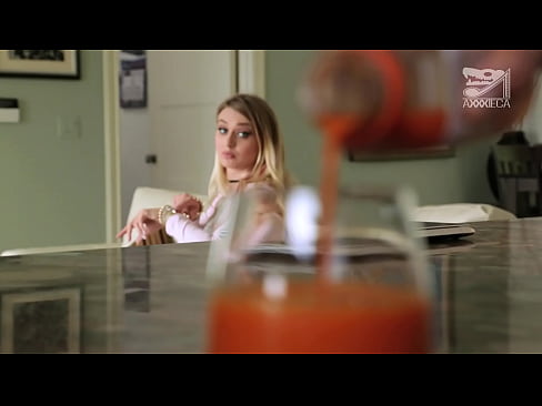 ❤️ Une fille chaude avec de gros seins et une chatte serrée reçoit la bite d'un perdant, mais très fort. ️❌ Vidéo anal at porn fr.pornolymp.ru ☑